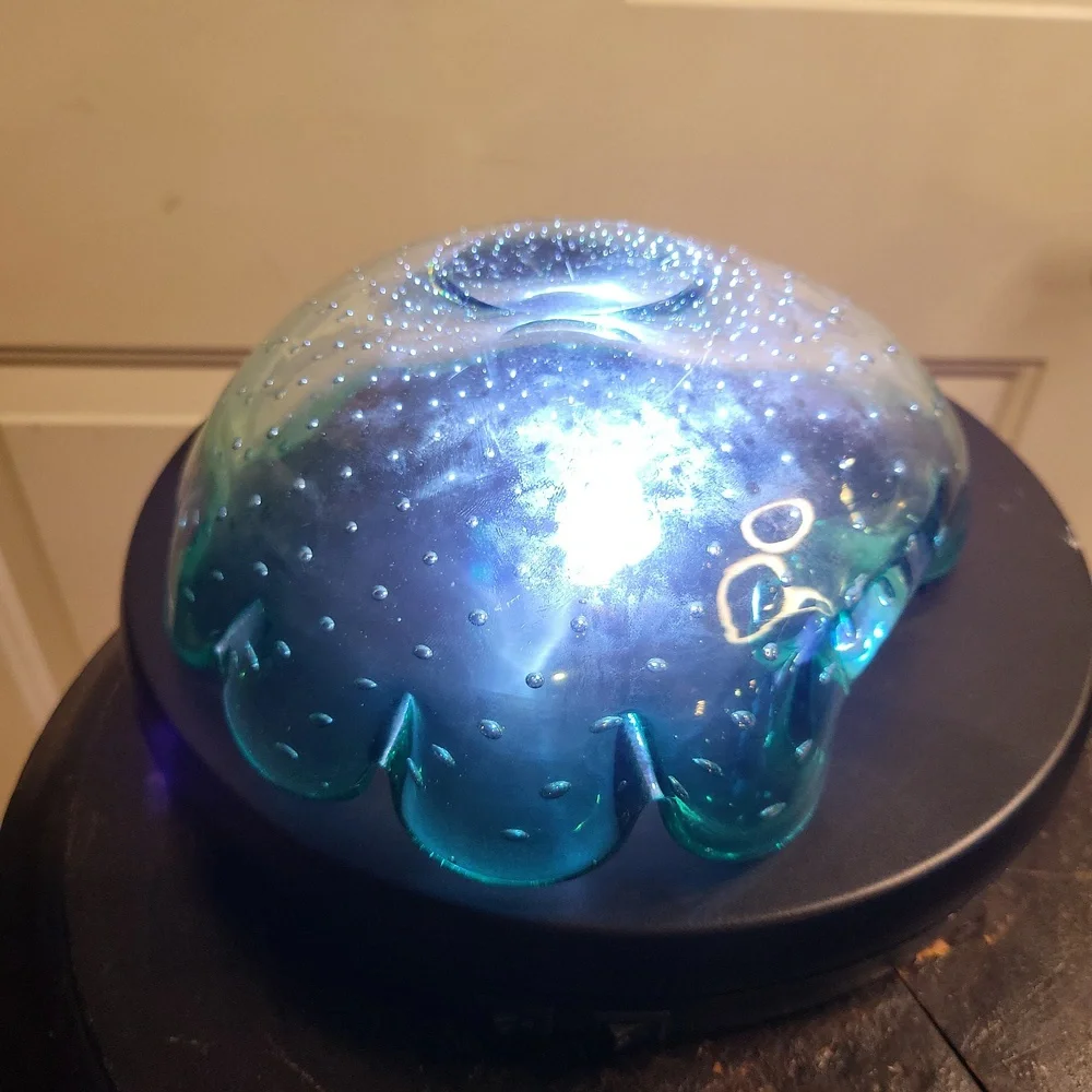 Murano Controlled Bubble Mint Green Heavy Assymetric Bowl w/ Scalloped E…